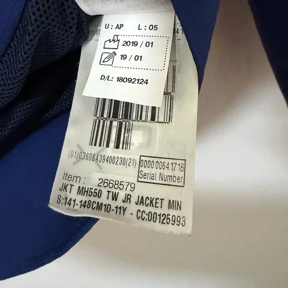 Decathlon Quechua Fully Waterproof Full Zip Jacket with hood - size 10 / 11 - Picture 6 of 8